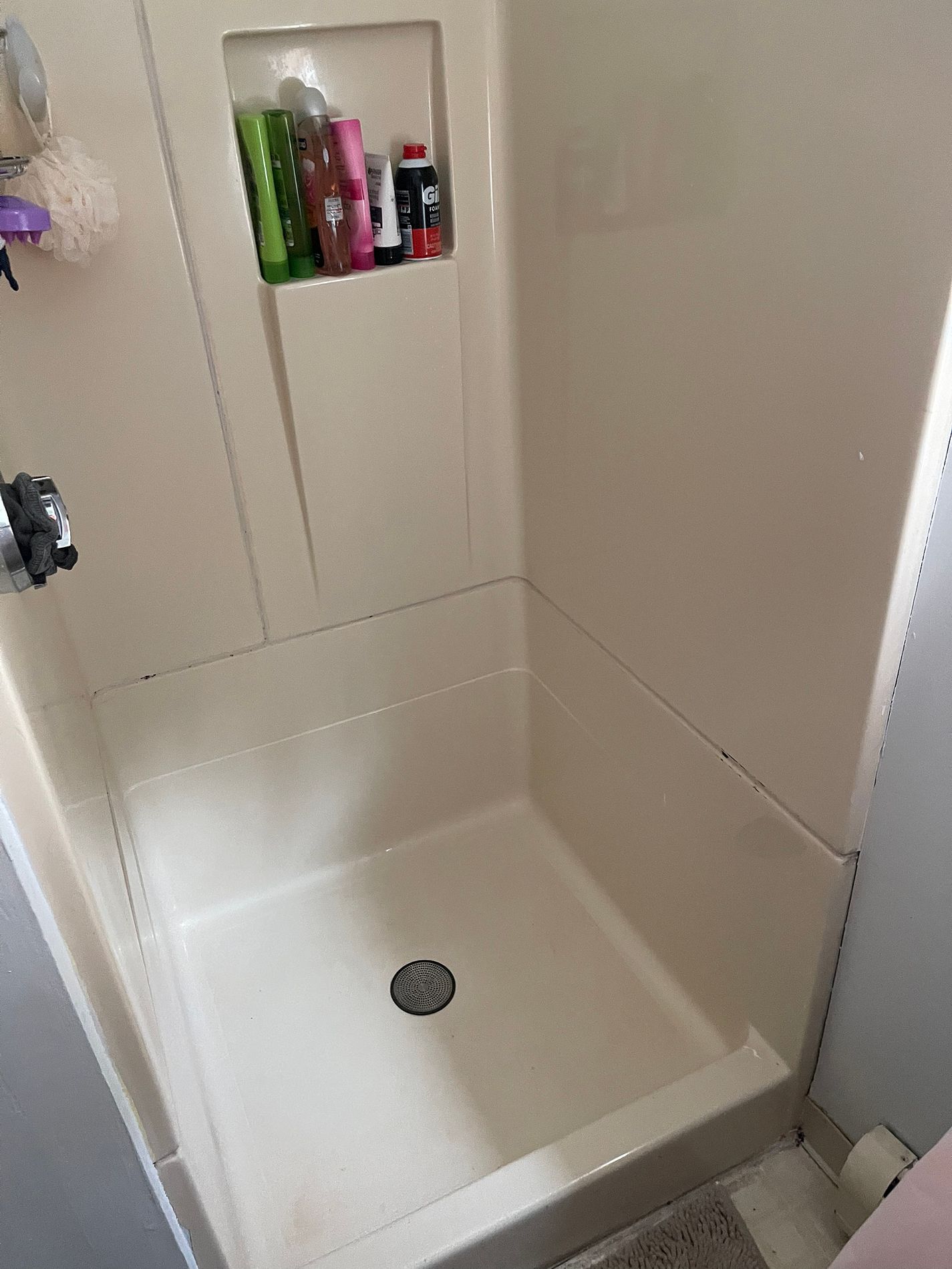 aiden road windsor ct before shower remodel