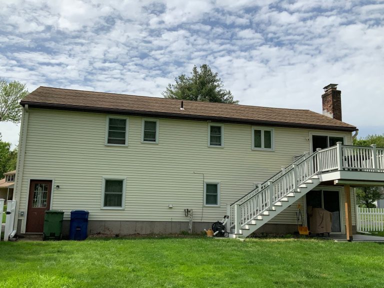 Original roof before replacement on Carriage Way in Windsor, CT